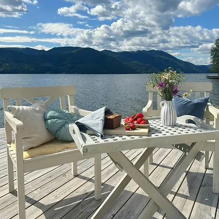 By Telemark Canal With Private * Hoydalsmo